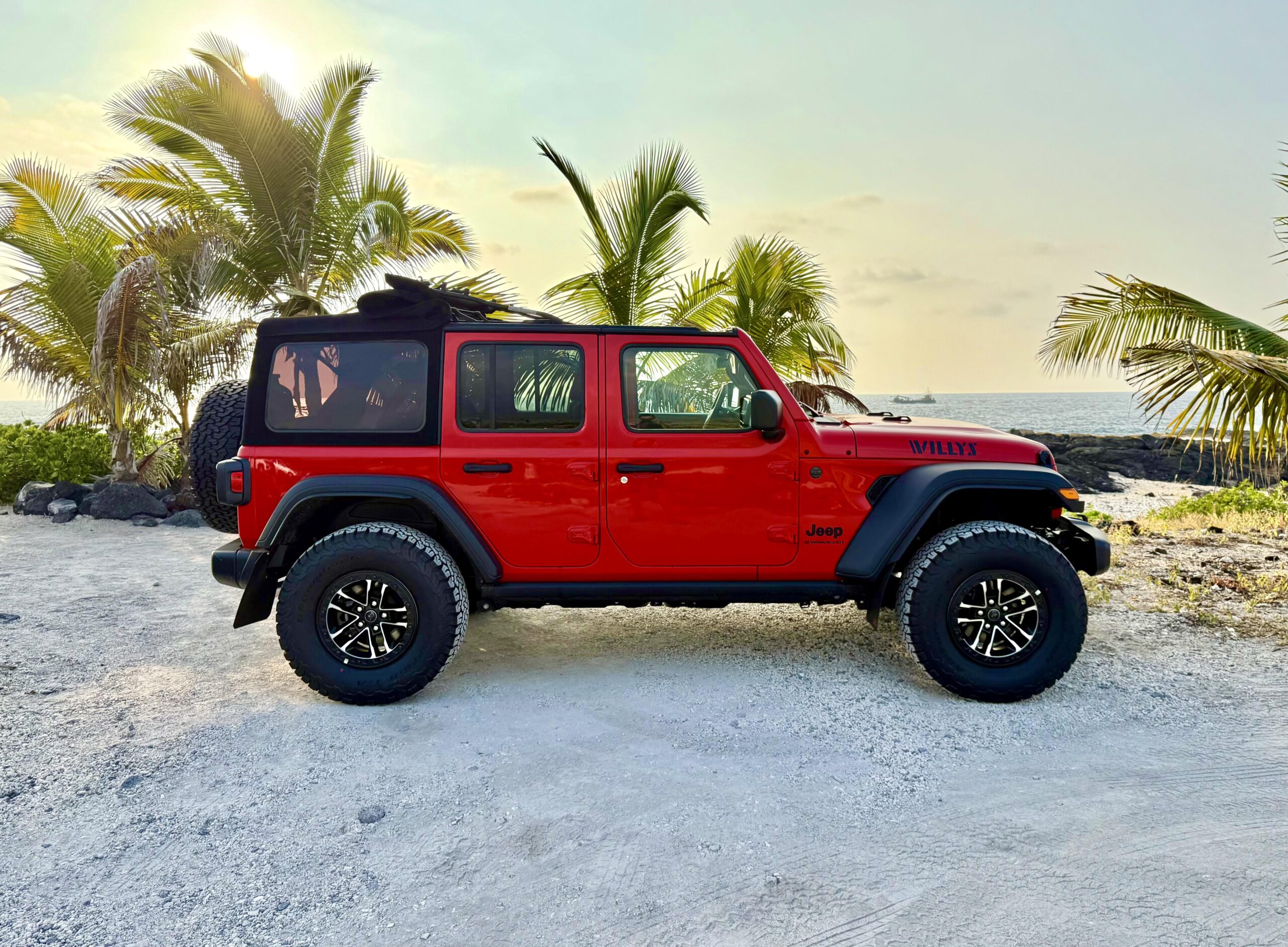 4dr Wrangler Willy Soft Top Xtreme – Lifted