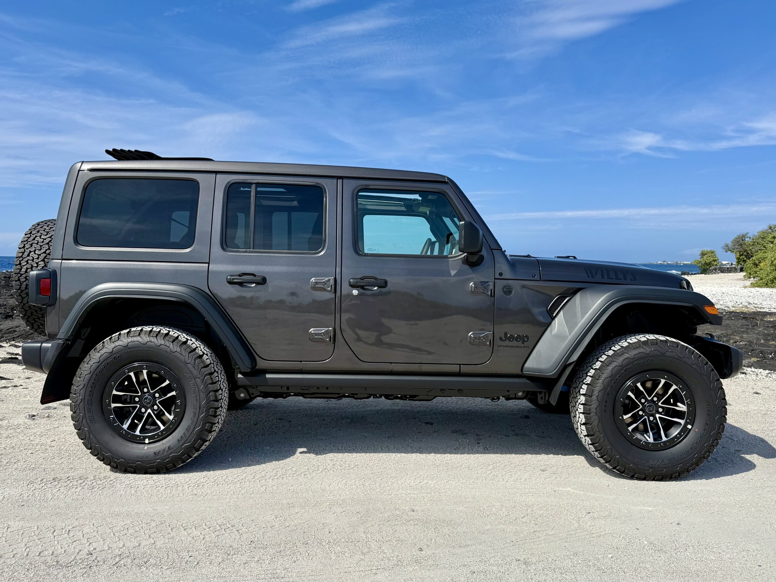 4dr Wrangler Willy Soft Top Xtreme – Lifted
